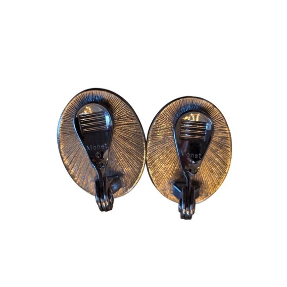 Monet Sky Blue Cabochon Clip-On Earrings Silver Tone 1" 12.7g Excellent Vintage - Picture 2 of 3